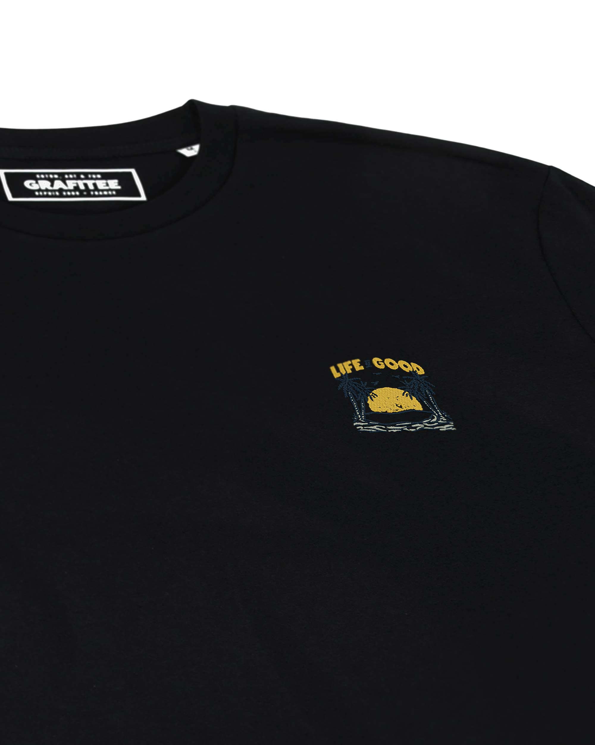 Teeshirt Life is Good Sunset (Brodé) de couleur Noir