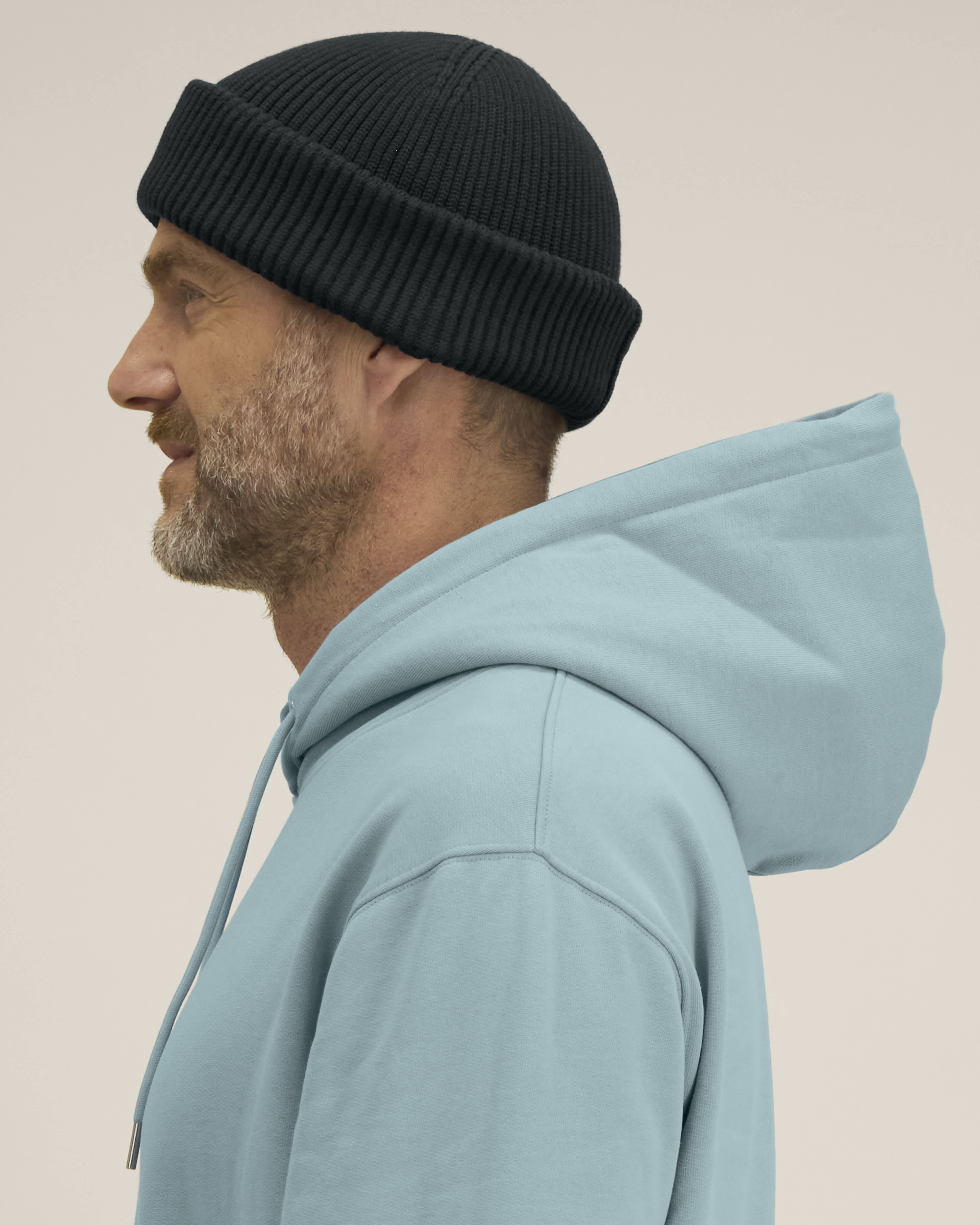 Bonnet Fisherman Beanie 2.0 de couleur Black - C002 de la marque Stanley/Stella
