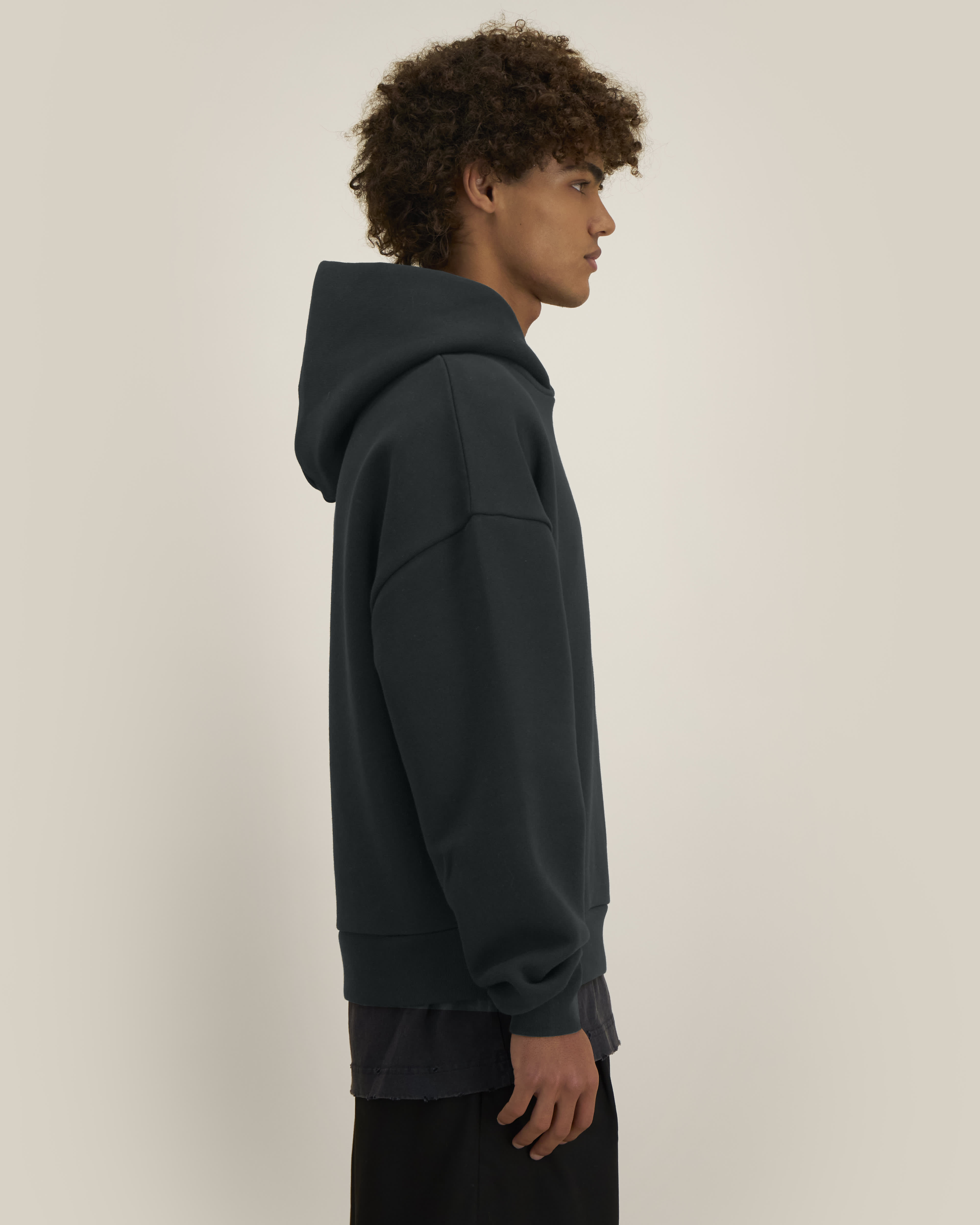 Hoodie Sculpter de couleur Black - C002 de la marque Stanley/Stella