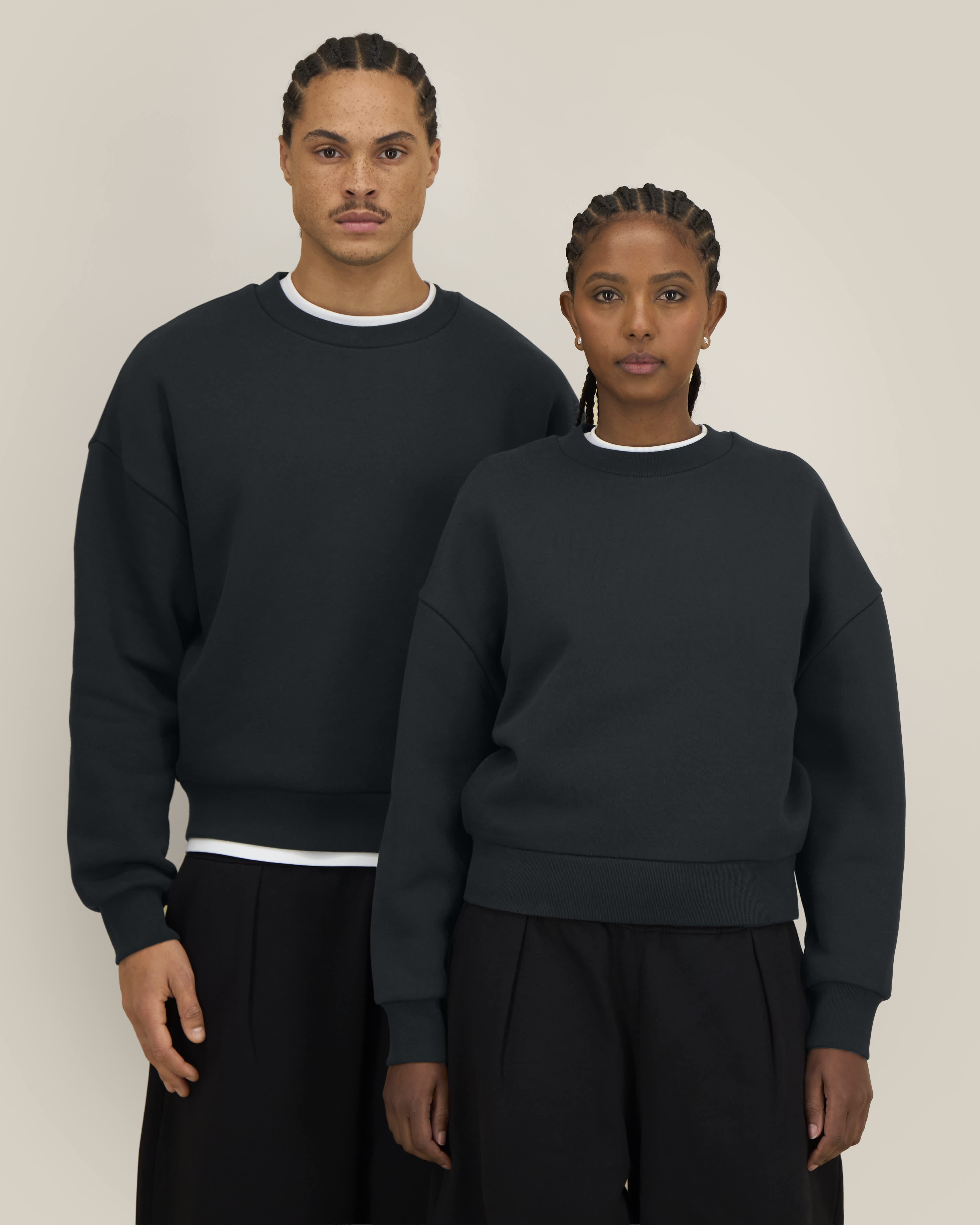 Sweatshirt Former de couleur Black - C002 de la marque Stanley/Stella