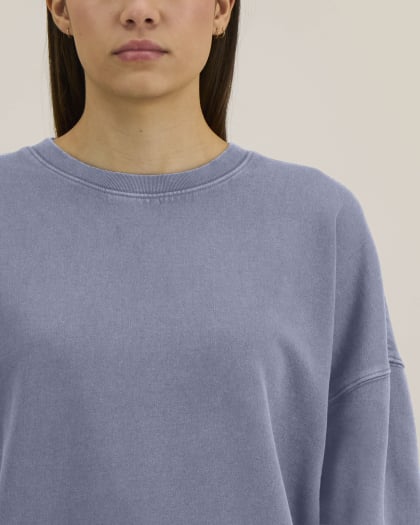 Sweat Femme avec un Stella Alma Vintage Grafitee