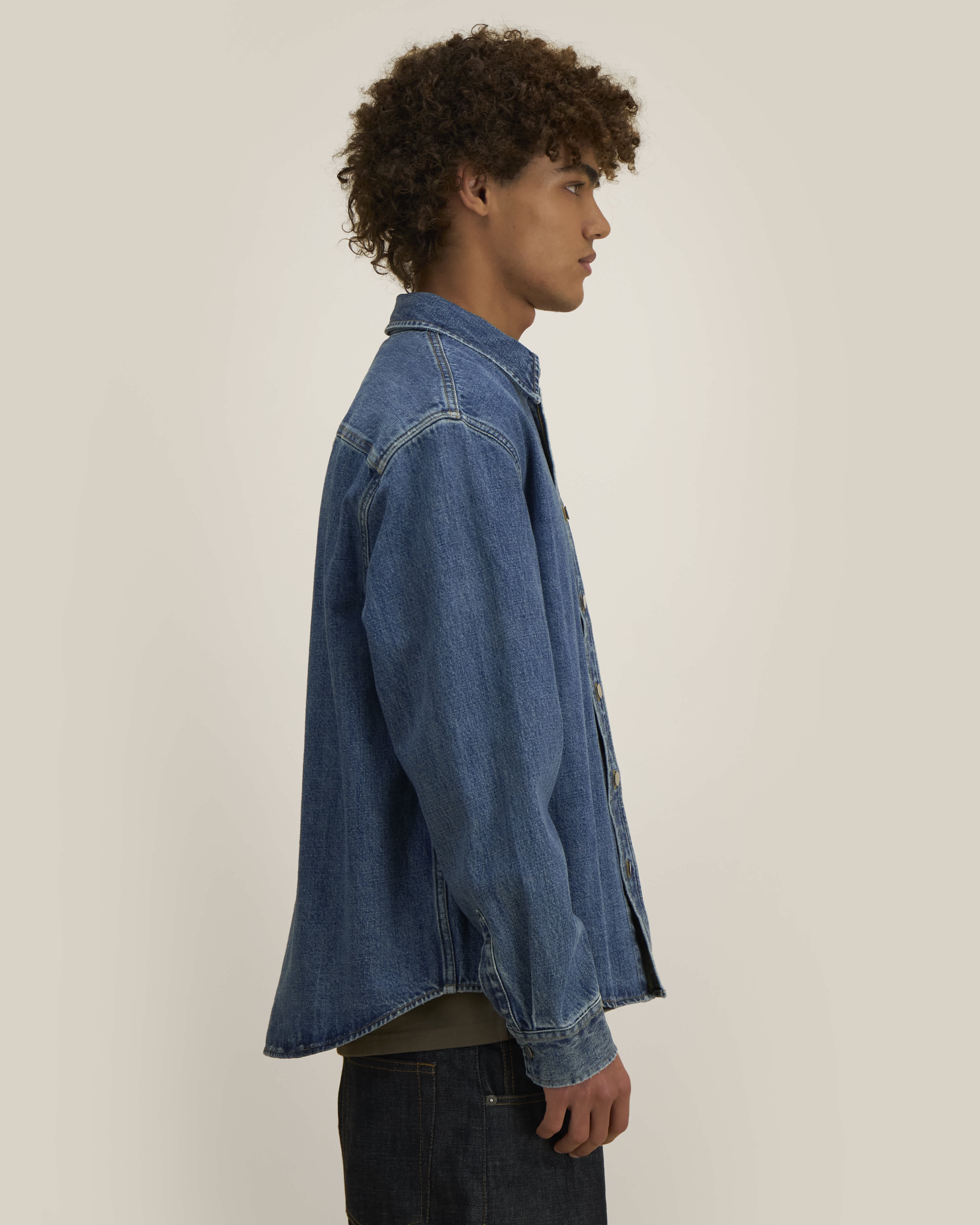 Surchemise Palmer de couleur Mid Wash - C371 de la marque Stanley/Stella