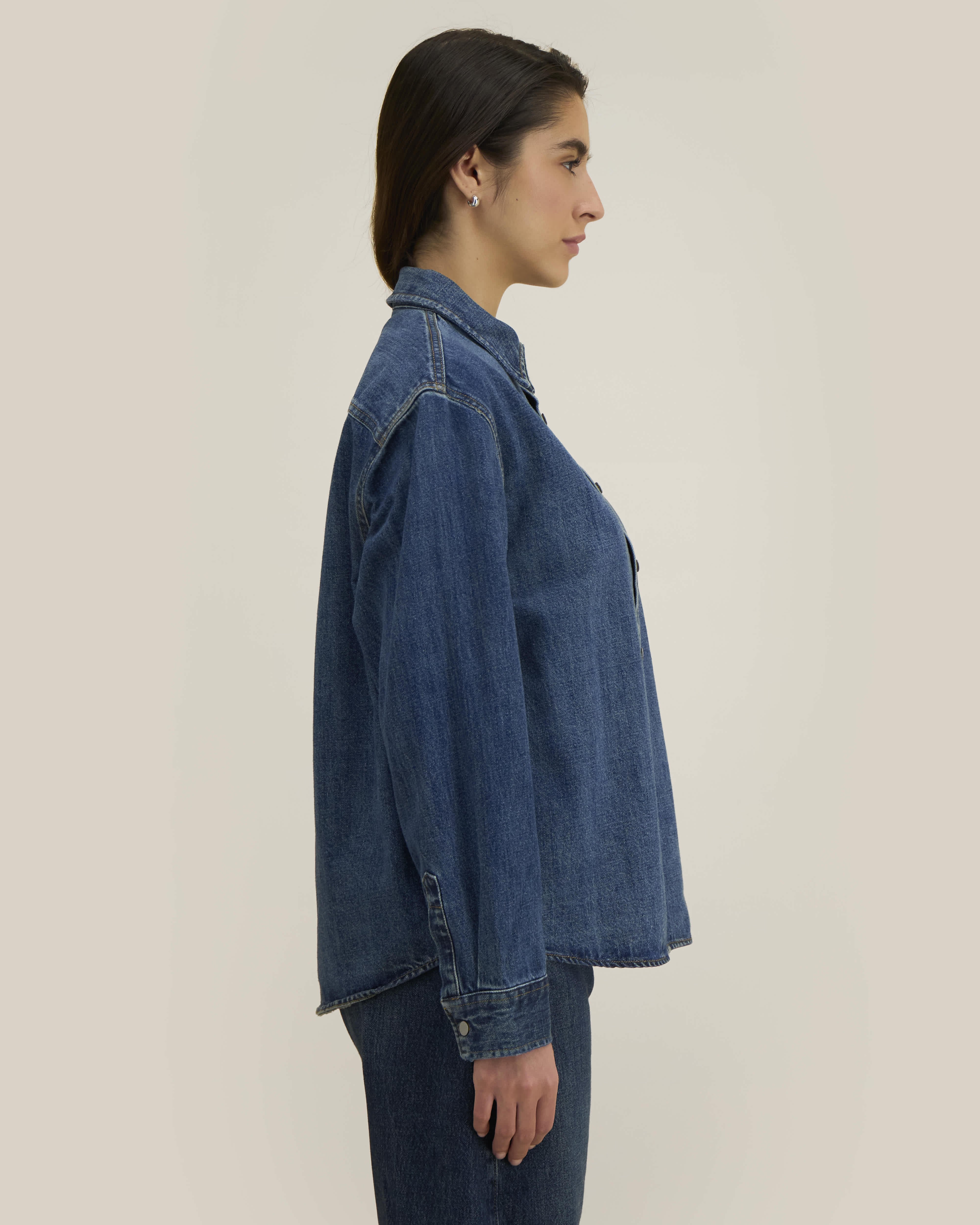 Surchemise Palmer de couleur Mid Wash - C371 de la marque Stanley/Stella